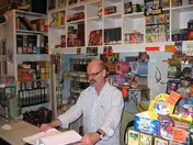 Etienne, De Papieren Korf
